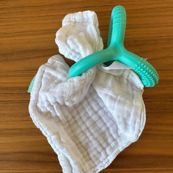 LOVEVERY Playkit 3-4 months "The Charmer” - Picture 12 of 14